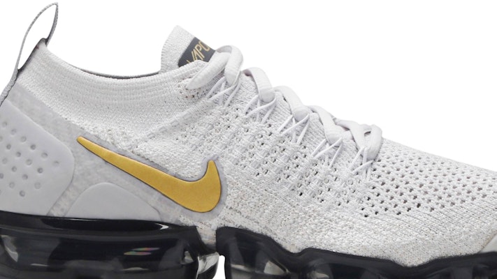 Nike vapormax flyknit sales 2 metallic gold