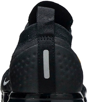 (Wanita) Nike Air VaporMax 2 Hitam Emas Metalik 942843-012 Sizing (Wanita) Nike Air VaporMax 2 Hitam Emas Metalik 942843-012