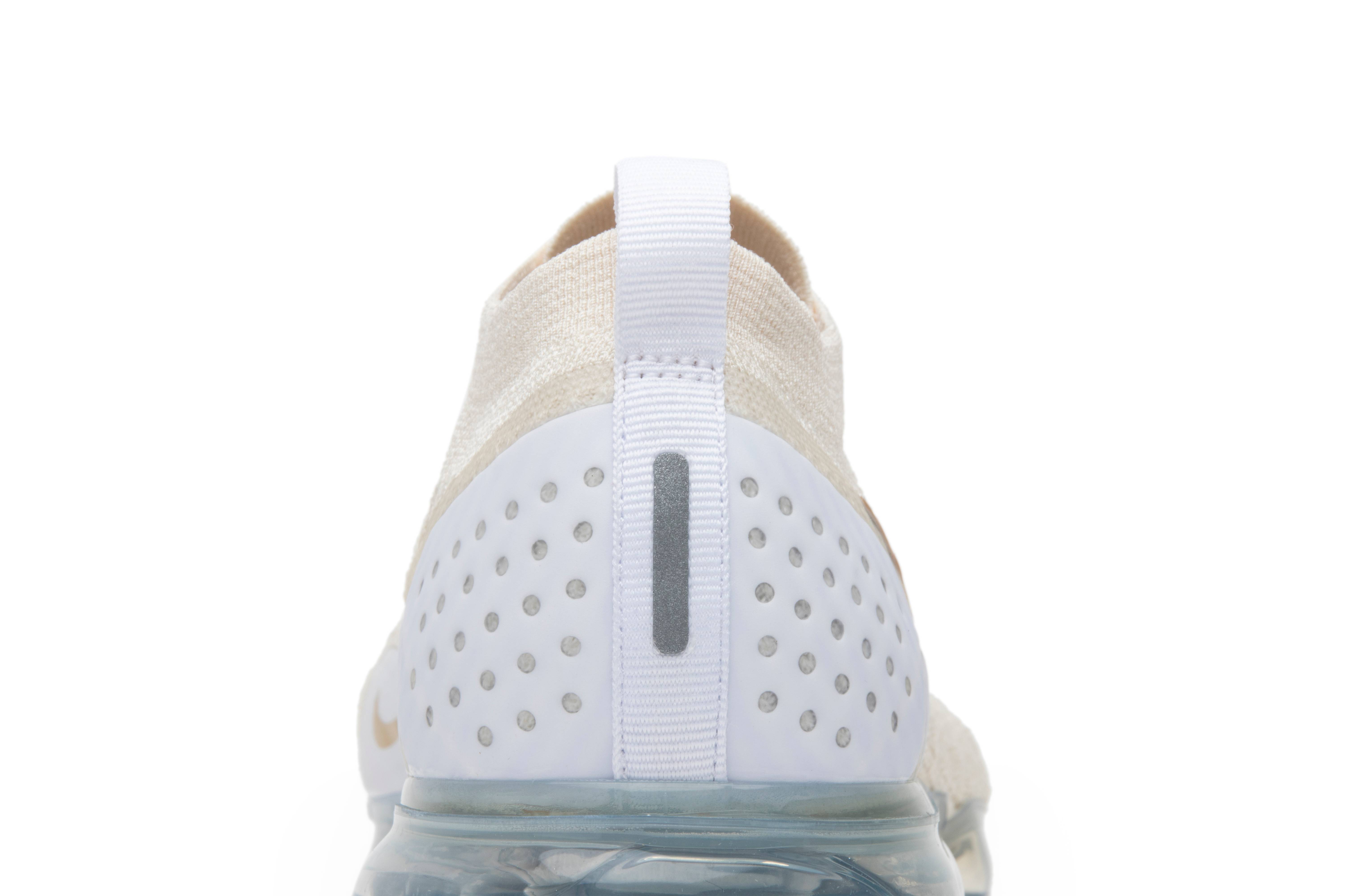 Nike air vapormax flyknit 2.0 light cream clearance