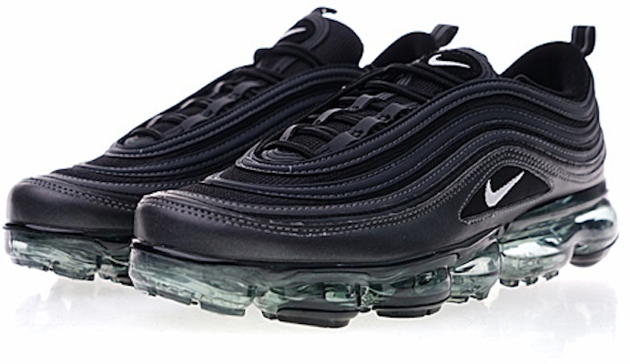 (W) Nike Air VaporMax 97 'Hitam Reflektif' AO4542-001 Lookbook (W) Nike Air VaporMax 97 'Hitam Reflektif' AO4542-001