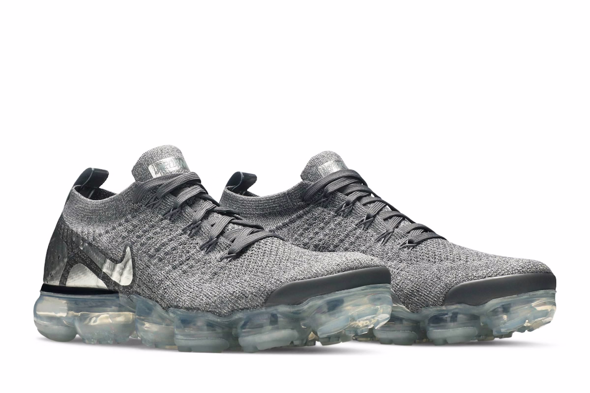 (Women) Nike Air VaporMax Flyknit 2 Dark Grey Chrome