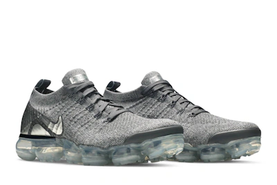 (Women) Nike Air VaporMax Flyknit 2 Dark Grey Chrome