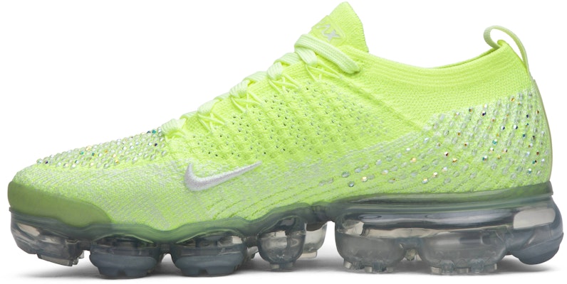 (W) Nike Air VaporMax Flyknit 2 LXX Swarovski Volt para mujer AT5673-700 Lookbook (W) Nike Air VaporMax Flyknit 2 LXX Swarovski Volt para mujer AT5673-700