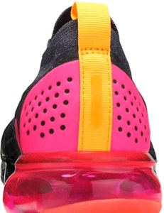 (女款)Nike Air VaporMax Flyknit Moc 2 Gridiron Pink Blast AJ6599-001 Sizing (女款)Nike Air VaporMax Flyknit Moc 2 Gridiron Pink Blast AJ6599-001