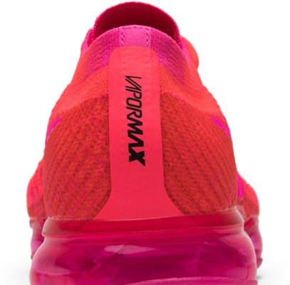 (女性)Nike Air VaporMax Hyper Punch 849557-604 Sizing (女性)Nike Air VaporMax Hyper Punch 849557-604