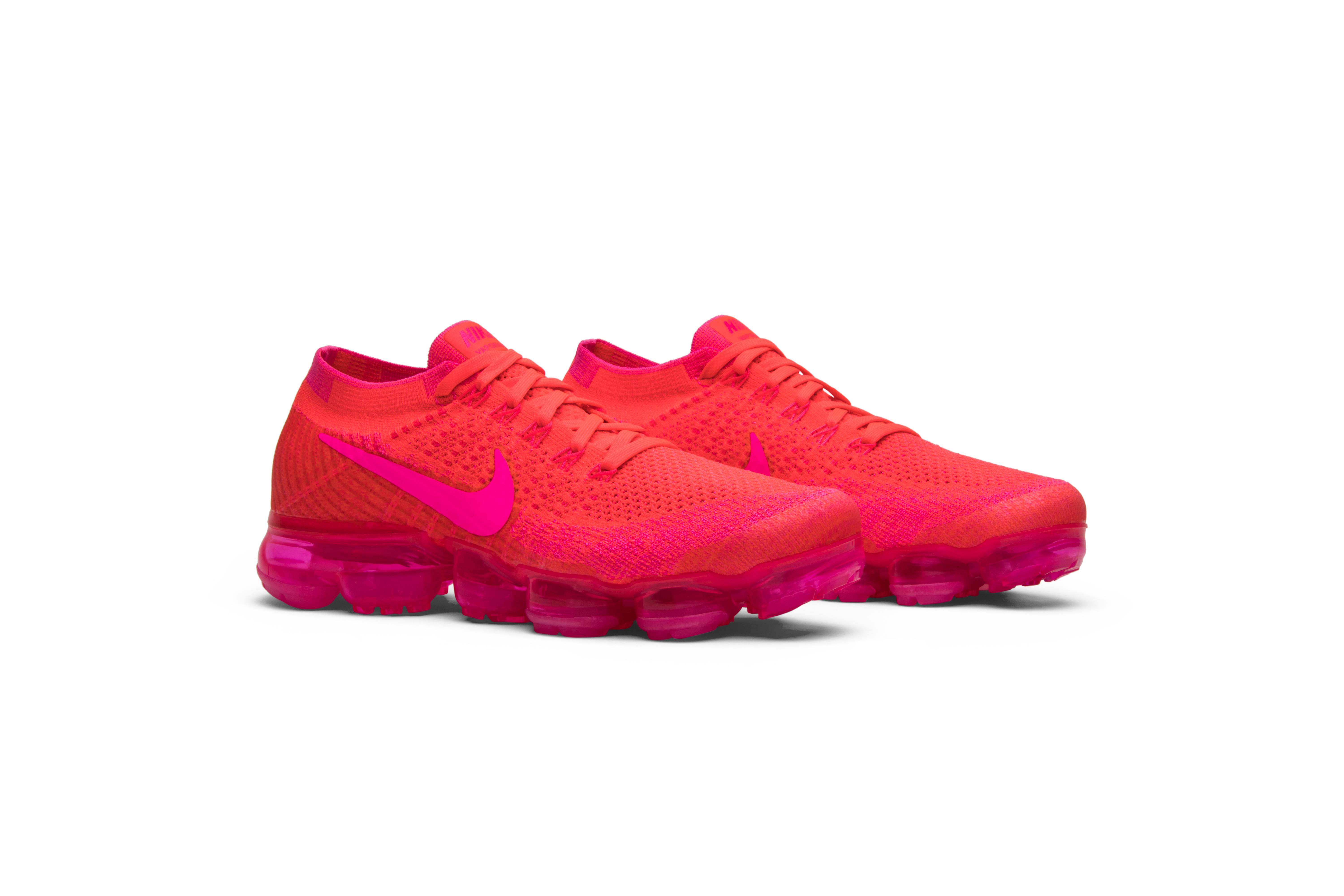 Nike air vapormax flyknit hyper punch women's shoe top