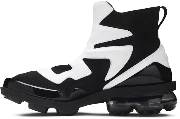 (W) Nike Air VaporMax Light 2 Hitam Putih AO4537-002 Lookbook (W) Nike Air VaporMax Light 2 Hitam Putih AO4537-002