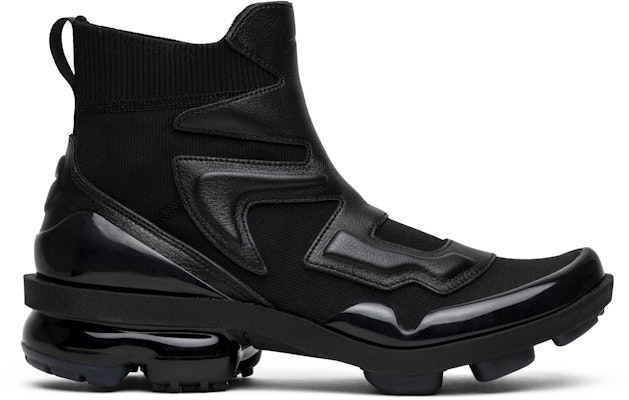 Womens all black vapormax on sale