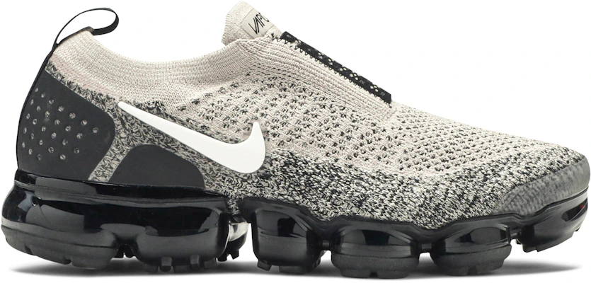 Nike wmns air vapormax flyknit moc 2 hotsell