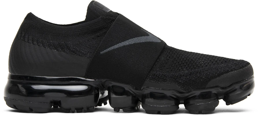 Triple black vapormax best sale moc