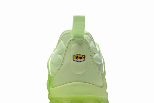 (W) ナイキ エア ヴェイパーマックス プラス "ベアリーボルト" DJ3023-700 Sizing (W) ナイキ エア ヴェイパーマックス プラス "ベアリーボルト" DJ3023-700