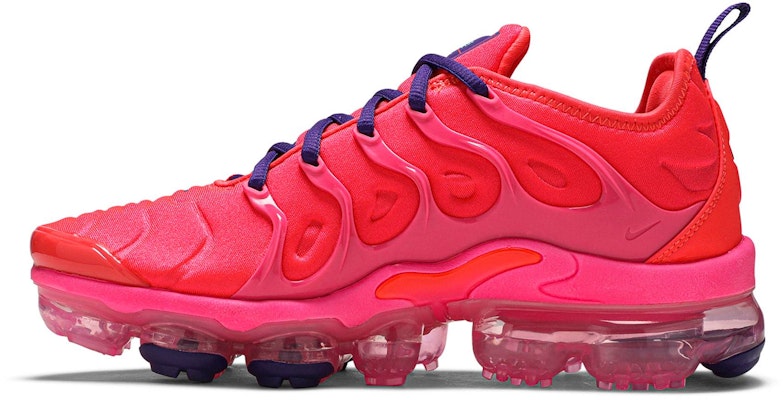 (W) 나이키 에어 베이퍼맥스 플러스 '브라이트 크림슨' CU4907-600 Lookbook (W) 나이키 에어 베이퍼맥스 플러스 '브라이트 크림슨' CU4907-600