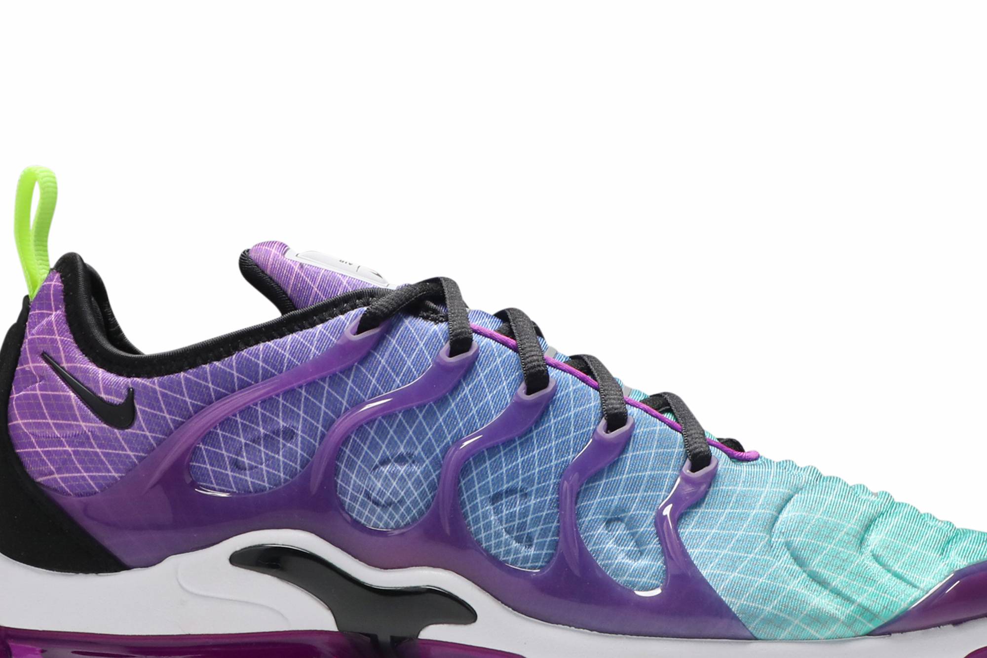 Nike vapormax plus hyper violet deals
