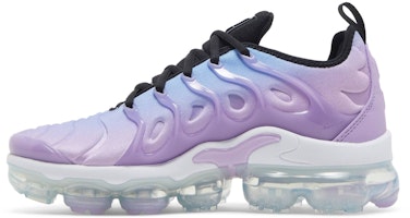 (W) Nike Air VaporMax Plus 'Lilac University Blue Gradient' Lelac Biru Graduan DZ5204-500 Lookbook (W) Nike Air VaporMax Plus 'Lilac University Blue Gradient' Lelac Biru Graduan DZ5204-500