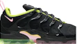 Order (W) ナイキ エア ヴェイパーマックス プラス 黒ピンクボルト
(Nike Ea Veipāmakkusu Purasu Kuro Pinku Boruto) CI6160-001