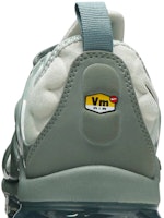 (W) 여성용 나이키 에어 베이퍼맥스 플러스 라이트 실버 미카 그린 AO4550-006 AO4550-006 Sizing (W) 여성용 나이키 에어 베이퍼맥스 플러스 라이트 실버 미카 그린 AO4550-006 AO4550-006