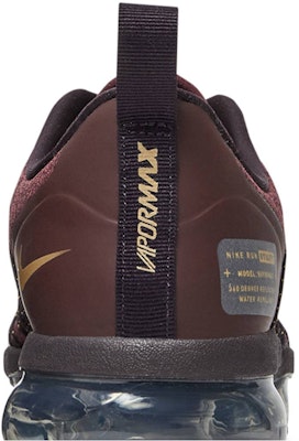 (W) Nike Air VaporMax Run Utility Burgundy Crush Sepatu Lari AQ8811-600 Sizing (W) Nike Air VaporMax Run Utility Burgundy Crush Sepatu Lari AQ8811-600