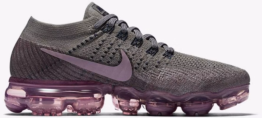 (Women) Nike Air VaporMax Tea Berry 899472-400 Lookbook (Women) Nike Air VaporMax Tea Berry 899472-400