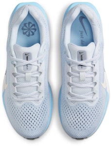 (W) Nike Air Winflo 11 "Gris Fútbol/Palomino" FJ9510-007 Lookbook (W) Nike Air Winflo 11 "Gris Fútbol/Palomino" FJ9510-007