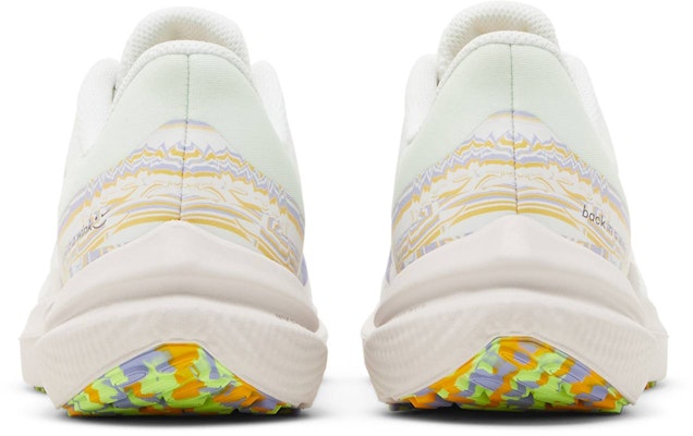 (W) Nike Air Winflo 9 Premium 'Kembali Sekilas' DR8802-100 Details for (W) Nike Air Winflo 9 Premium 'Kembali Sekilas' DR8802-100