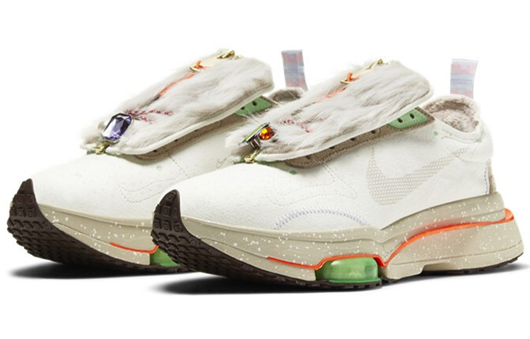 Lookbook （女性）耐吉 Air Zoom-Type 'Sail Light Orewood Brown' DC3288-111