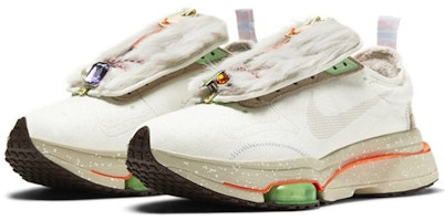 (W) Nike Air Zoom-Type 'Sail Light Orewood Brown' dalam warna Coklat Cerah. DC3288-111 Lookbook (W) Nike Air Zoom-Type 'Sail Light Orewood Brown' dalam warna Coklat Cerah. DC3288-111