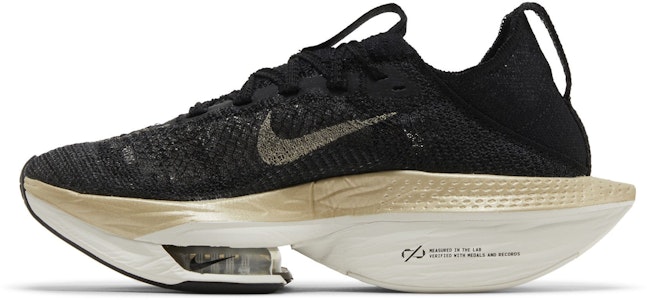 耐吉 Alphafly 2 公路竞賽減震耐磨 低幫 碳板 馬拉松跑步鞋 女款 黑金 Lookbook 耐吉 Alphafly 2 公路竞賽減震耐磨 低幫 碳板 馬拉松跑步鞋 女款 黑金