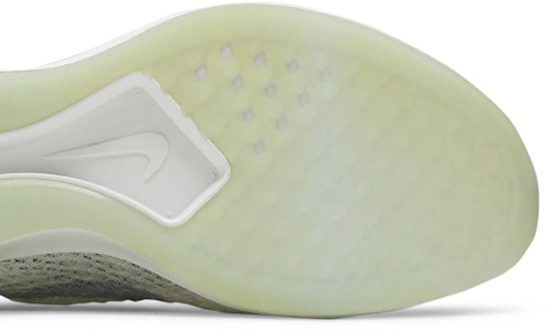 (W) ナイキ エア ズーム マライア フライニット レーサー "白/プラチナ" AA0521-101 Purchase (W) ナイキ エア ズーム マライア フライニット レーサー "白/プラチナ" AA0521-101