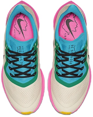 (Women) Nike Air Zoom Pegasus 36 Trail 'Light Orewood Pink Blast' AR5676-101 Lookbook (Women) Nike Air Zoom Pegasus 36 Trail 'Light Orewood Pink Blast' AR5676-101