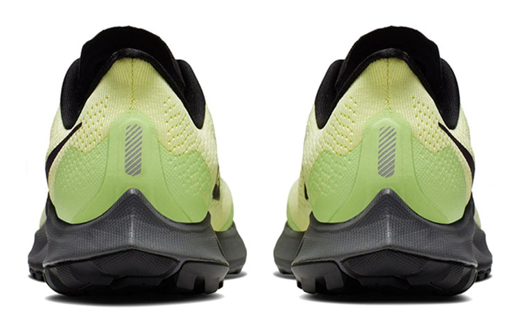 Shop 耐吉 Air Zoom Pegasus 36 Trail 熒光綠 飛馬36 女款 綠