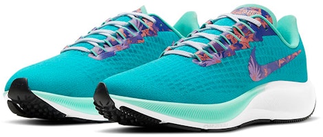 耐吉 Pegasus 37 Air Zoom 低帮 跑步鞋 女款 湖水綠 Lookbook 耐吉 Pegasus 37 Air Zoom 低帮 跑步鞋 女款 湖水綠