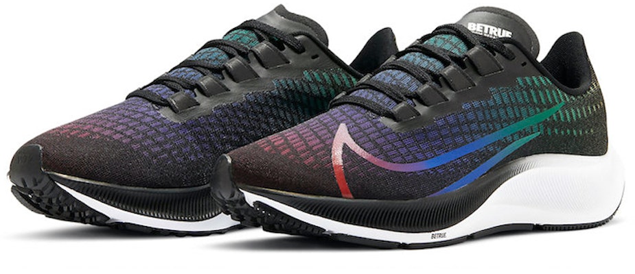 (W) Nike Air Zoom Pegasus 37 'Be True' Lelaki/Wanita CZ5923-001 Lookbook (W) Nike Air Zoom Pegasus 37 'Be True' Lelaki/Wanita CZ5923-001