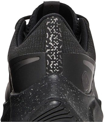 (W) Nike Air Zoom Pegasus 38 Shield 'Hitam Metalik Abu Gelap' DC4074-002 Sizing (W) Nike Air Zoom Pegasus 38 Shield 'Hitam Metalik Abu Gelap' DC4074-002