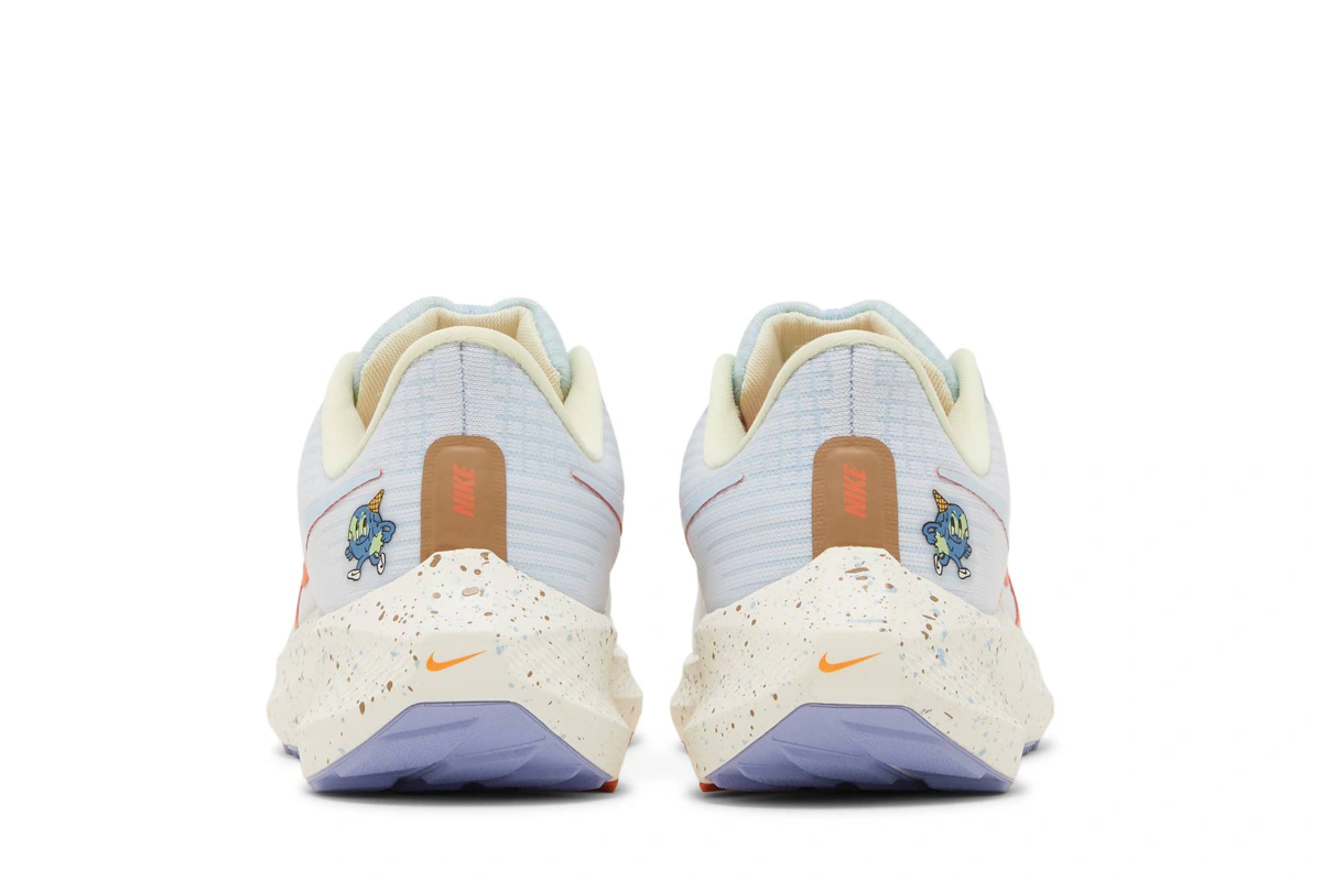 (Women) Nike Air Zoom Pegasus 39 'Light Thistle Safety Orange' DX6047-181