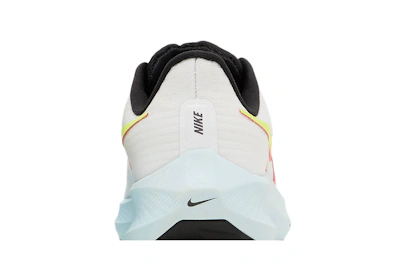 (Women) Nike Air Zoom Pegasus 39 'White Crimson Volt' DX3350-100