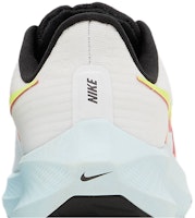 耐吉Air Zoom Pegasus 39 低帮跑步鞋 女款 白紅黃 Sizing 耐吉Air Zoom Pegasus 39 低帮跑步鞋 女款 白紅黃
