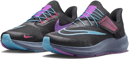 (女款)Nike Air Zoom Pegasus 39 FlyEase SE '黑色波羅的海藍' FJ2976-001 Lookbook (女款)Nike Air Zoom Pegasus 39 FlyEase SE '黑色波羅的海藍' FJ2976-001