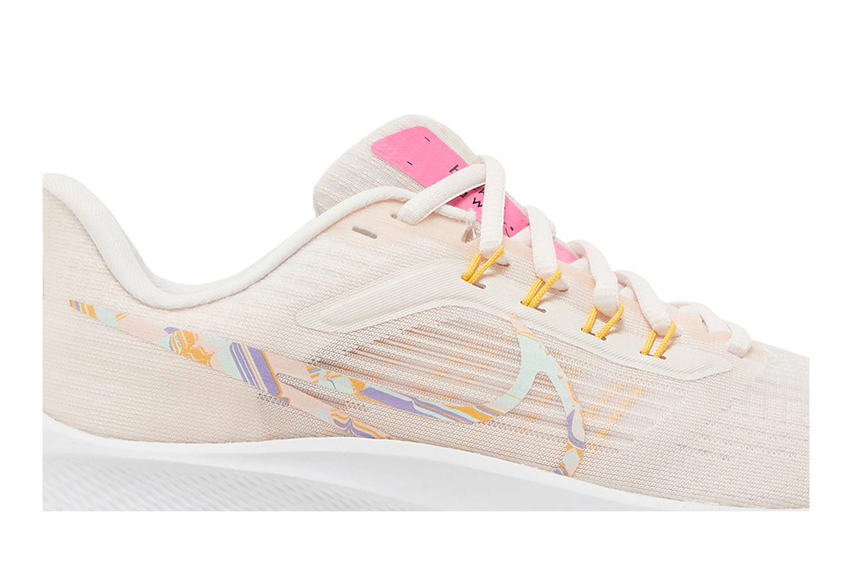 (Women) Nike Air Zoom Pegasus 39 Premium 'Light Soft Pink' DO9483-600