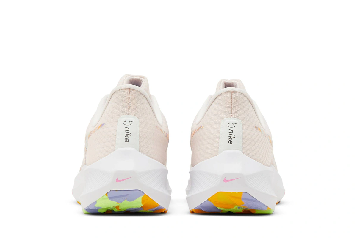 (Women) Nike Air Zoom Pegasus 39 Premium 'Light Soft Pink' DO9483-600