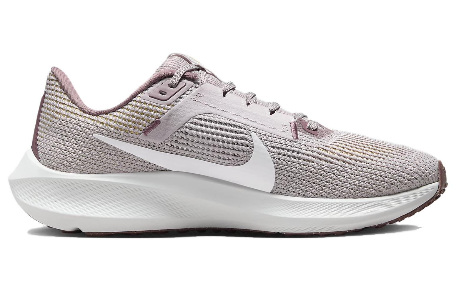 Lookbook (W) Nike Air Zoom Pegasus 40 ''Gris Violet'' DV3854-010