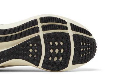 (Women) Nike Air Zoom Pegasus 40 'White Coconut Milk' DV3854-100