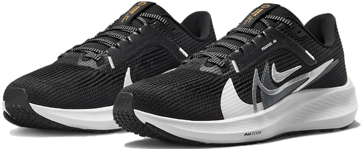 (W) Nike Air Zoom Pegasus 40 Premium 'Quadruple Swoosh - Hitam Putih' FB7703-001 Lookbook (W) Nike Air Zoom Pegasus 40 Premium 'Quadruple Swoosh - Hitam Putih' FB7703-001