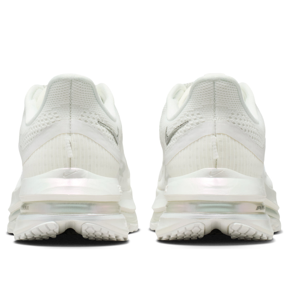 Lookbook (W) Nike Air Zoom Pegasus Premium Summit Weiß Irisierend IO9918-100