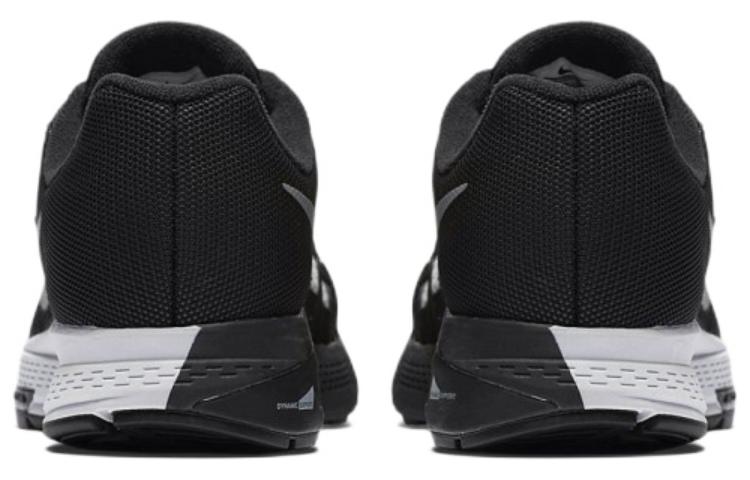 Lookbook Nike Air Zoom Structure 19 低筒跑步鞋 女款 黑色