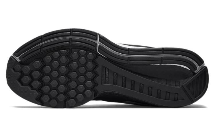 Shop Nike Air Zoom Structure 19 低筒跑步鞋 女款 黑色