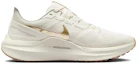 Lookbook (W) Nike Air Zoom Structure 25 'Phantom Emas Metalik' DJ7884-007