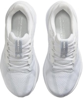 (女款)Nike Air Zoom Structure 25 寬楦『白色金屬銀』FN7996-100 Shop (女款)Nike Air Zoom Structure 25 寬楦『白色金屬銀』FN7996-100