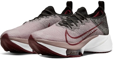 (W) ナイキ エア ズーム テンポ ネクスト% フライニット "ブラックプラムフォグ" CI9924-004 Lookbook (W) ナイキ エア ズーム テンポ ネクスト% フライニット "ブラックプラムフォグ" CI9924-004