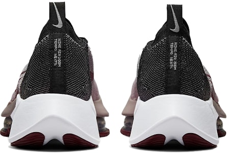 (W) ナイキ エア ズーム テンポ ネクスト% フライニット "ブラックプラムフォグ" CI9924-004 Purchase (W) ナイキ エア ズーム テンポ ネクスト% フライニット "ブラックプラムフォグ" CI9924-004