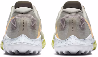 Details for Nike Air Zoom Terra Kiger 6 低筒 跑步鞋 女式 棕黃